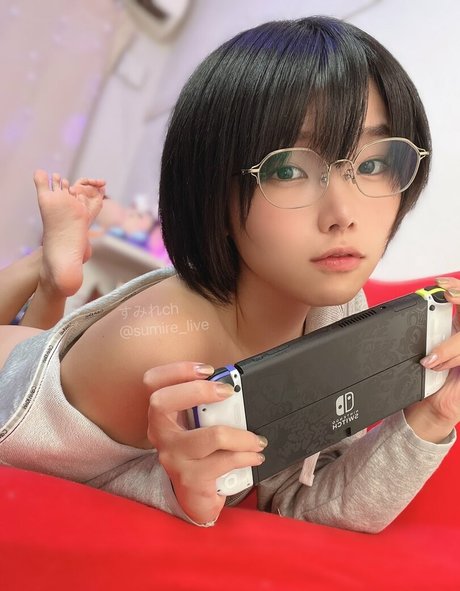 sumire live ヌードスター 画像