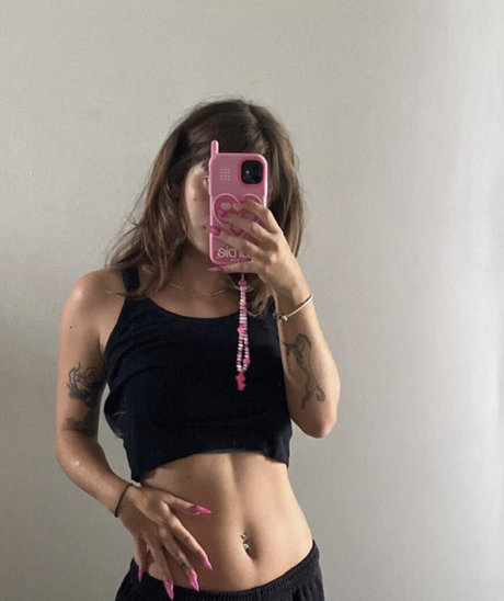 Ramona Marquez ヌードモデル 写真