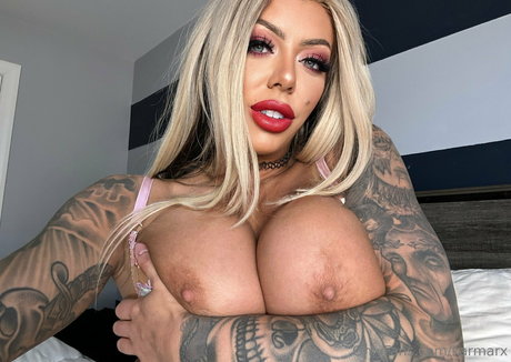 本物の熟女OnlyFans トップ 写真