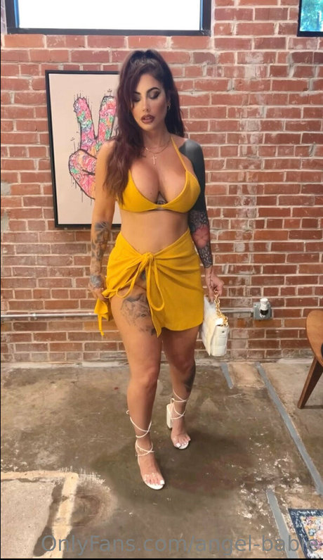 angel babie 素敵なモデル 写真