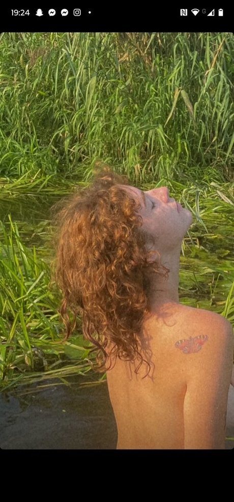 olivvia m_ ポルノスター xxx 写真