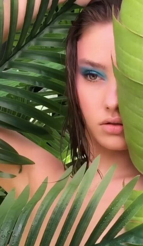 Eva Shakun ポルノモデル ギャラリー