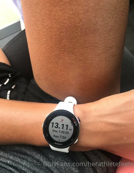 herathletefeetxo 無料のポルノスター 写真