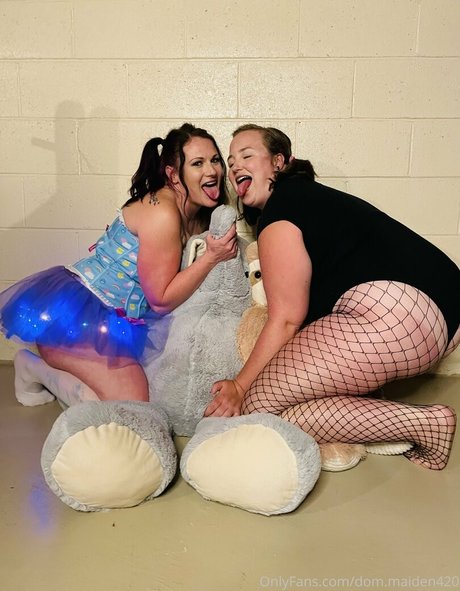 巨乳のマンコOnlyFans アートxxx 写真