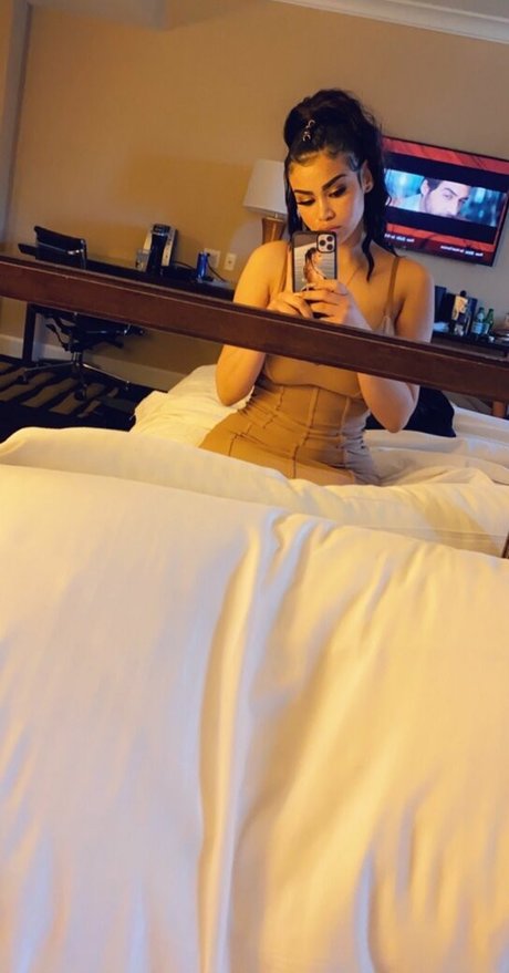 スムーズなOnlyFans セクシーヌード 写真