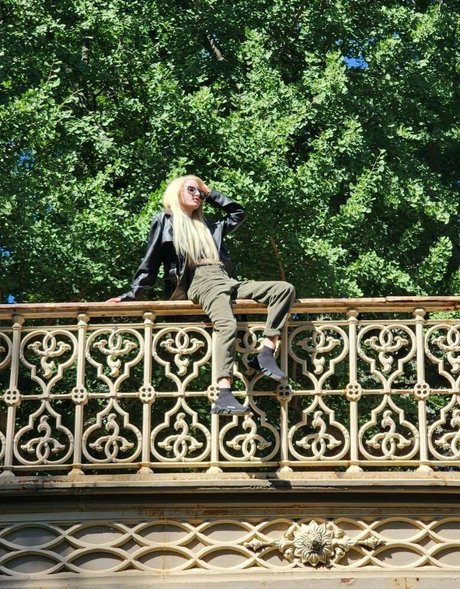 Lola Fae セクシー女優 画像