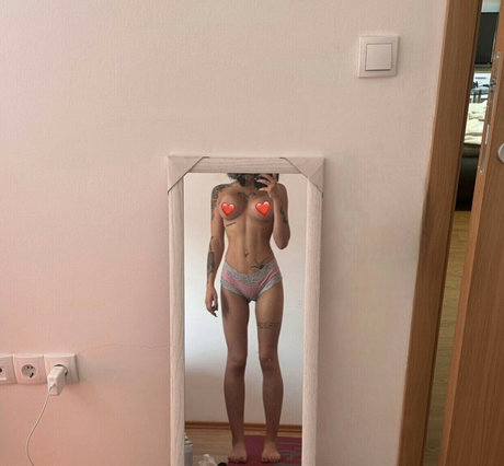 littlemash ポルノ女優 ギャラリー