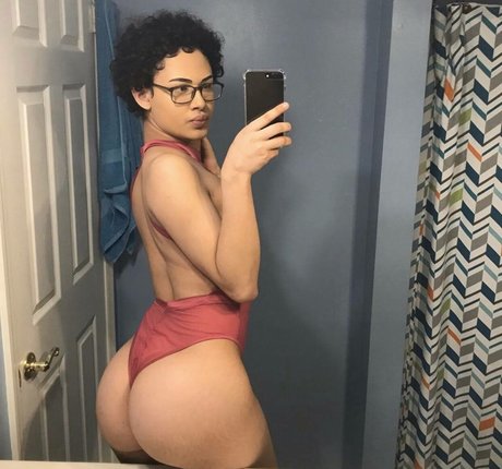 ブルネットのPOV OnlyFans セックス 写真