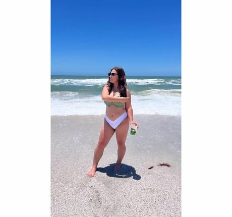 Veronica Correia 無料モデル ギャラリー