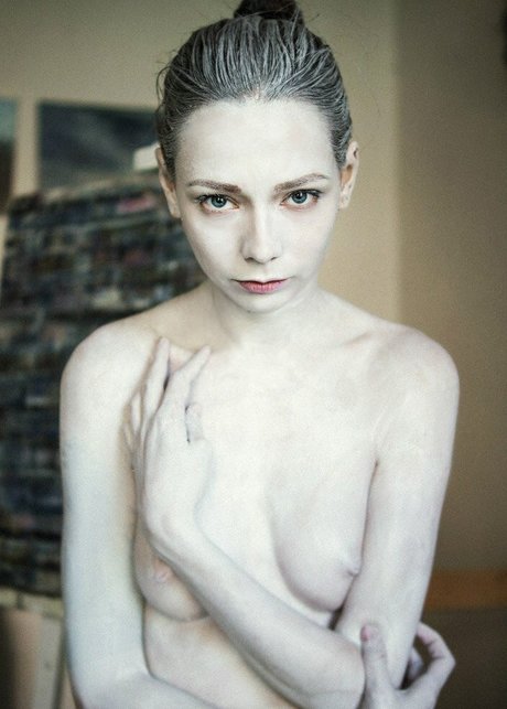 Irina Adelina セックスモデル 写真