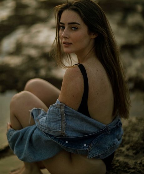 Effy Palarya トップスター 写真