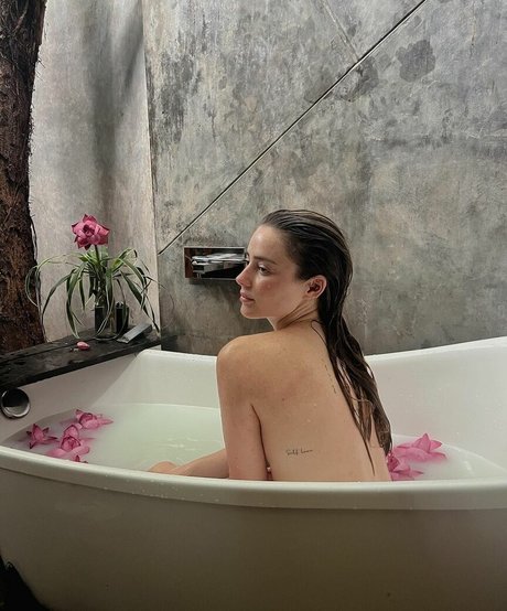 Effy Palarya アダルトスター 写真