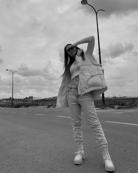 成熟した異人種間OnlyFans ホットヌード 写真