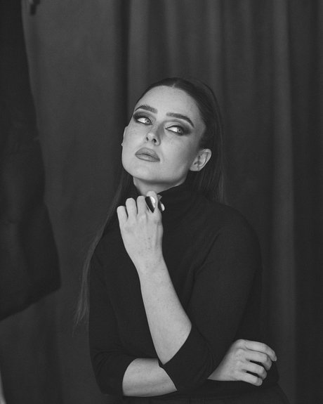 大学のOnlyFans HD 画像