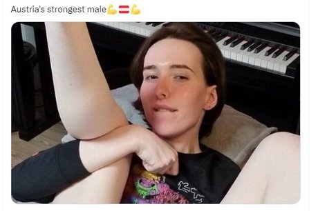 曲線美の熟女OnlyFans セクシーヌード 写真