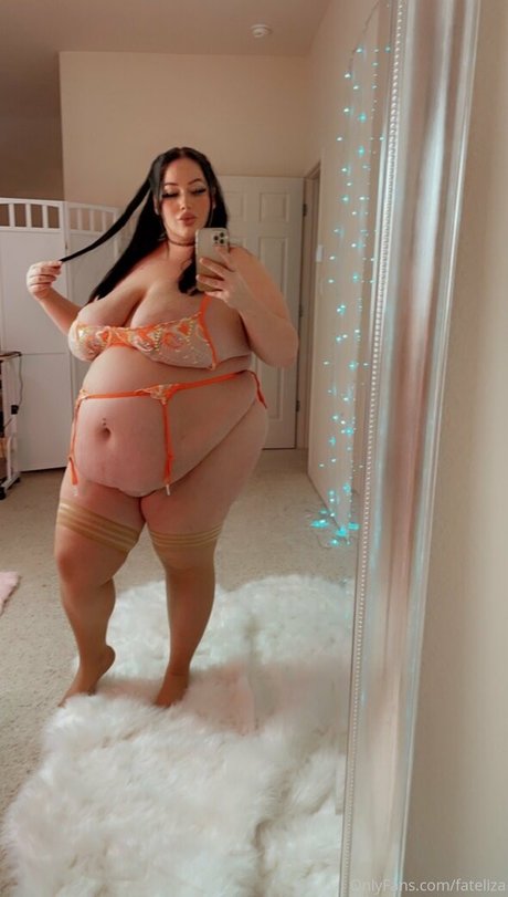 fateliza 女優 画像