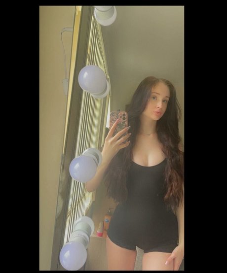 taliah nugg xxxポルノスター ギャラリー