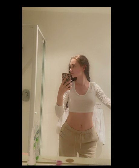 taliah nugg かわいいモデル アーカイブ