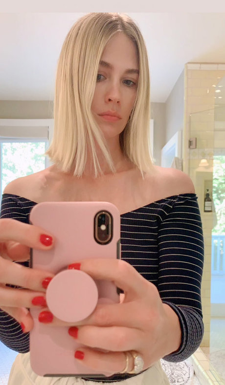 エボニーフィットネスOnlyFans HD 写真