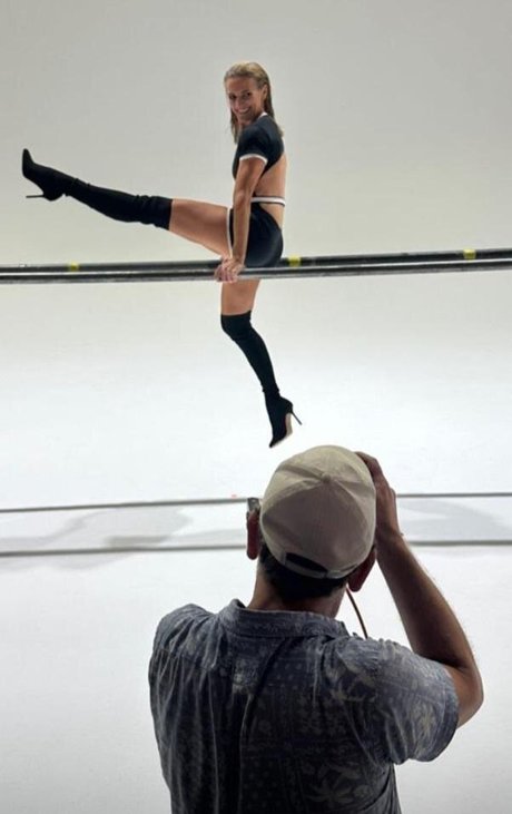 Gabby Logan 女優 写真