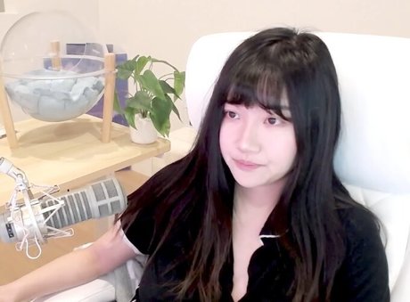 Aria Saki 最高の女優 写真