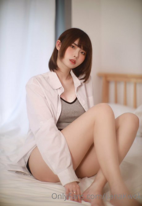 Jianakwok ポルノスター 裸 ギャラリー