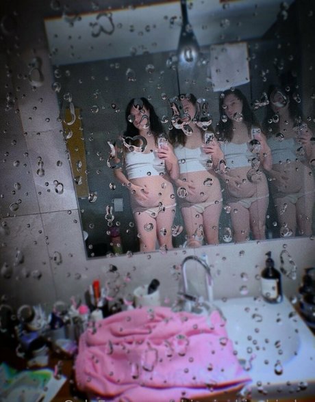 chippiechipsbimbo ヌードスター 写真