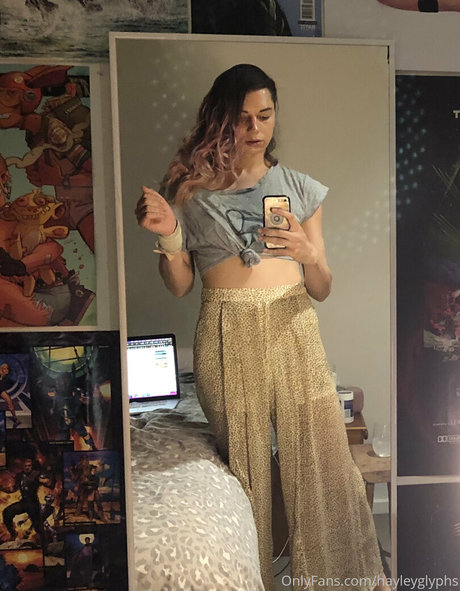 ランジェリーベイビーOnlyFans 美しいヌード ギャラリー