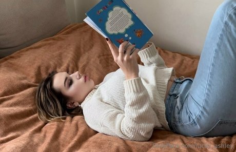 lucky ashley 完璧なスター 写真