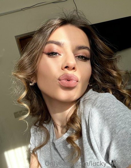 lucky ashley エロティックなスター 写真