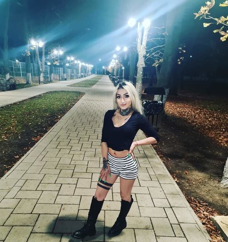 Sasha sexy69 スター ヌード ギャラリー