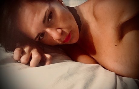 Sara English ポルノスター 高品質 写真