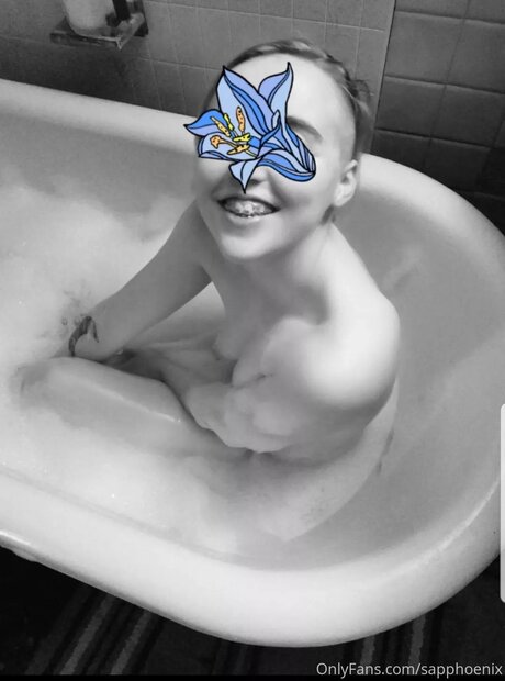 小人エボニーOnlyFans 無料ヌード 写真