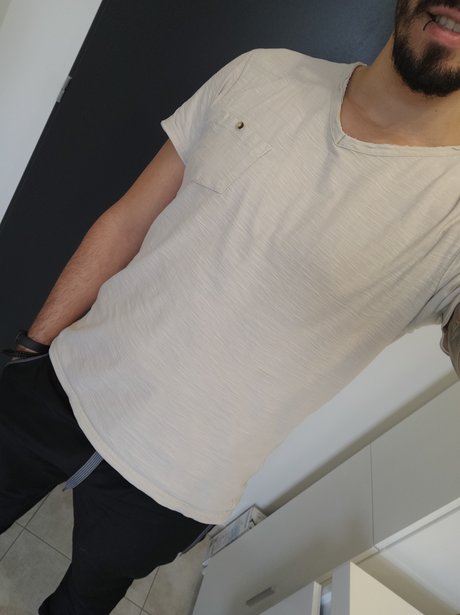 x Kraken エロティックモデル ギャラリー