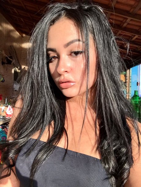 Adriana_ 最高の女優 写真