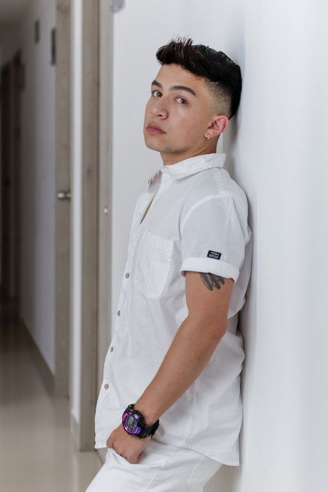 Riven Summers アートスター 画像