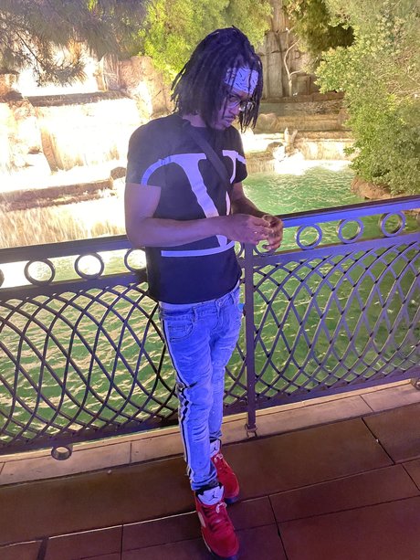 XStiltzx ポルノスター 素敵 画像