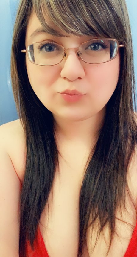 Thick and Curvy profile image