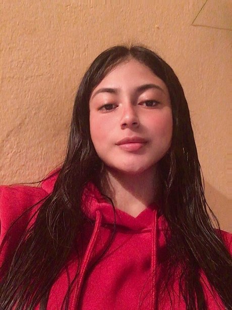 Yari_ 無料のポルノスター 画像