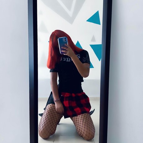 Cath ホットなモデル 写真