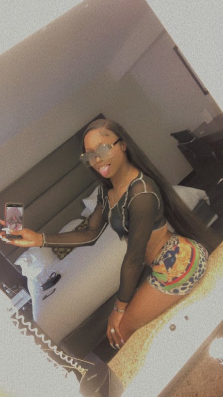 Dabossbanks 女優 写真