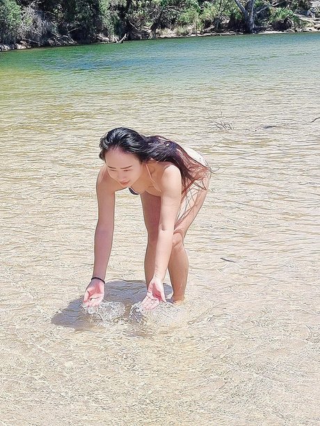 Misschennie ヌードモデル 写真