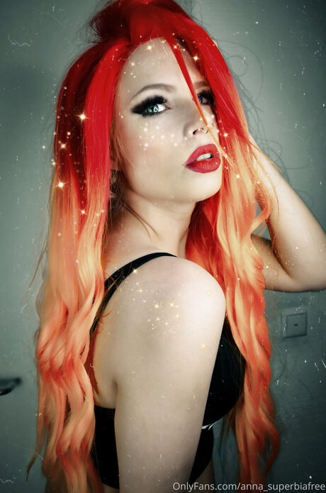 Superbia ポルノスター 独占 ギャラリー