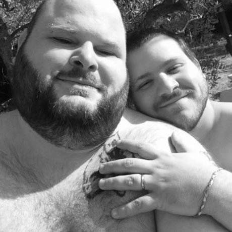 two Salty bears 高品質モデル 写真