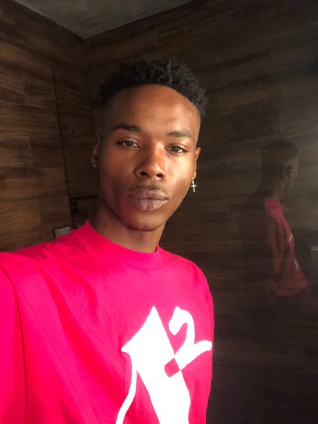 TreyDukes ポルノ女優 写真