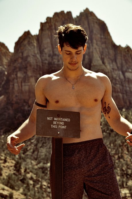 Hunter Cone スターセックス 写真