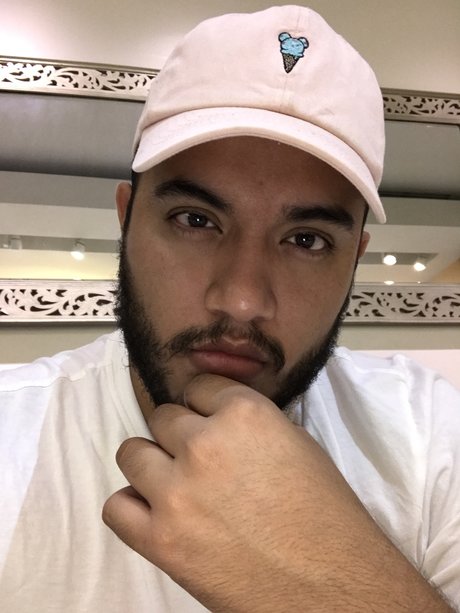 射精 顔射 OnlyFans 無料裸 写真