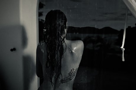 Paola Pliego_ 美しいスター 写真