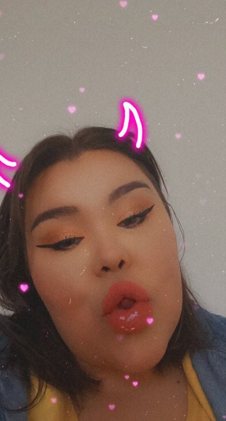 Sadiee 高品質モデル 写真