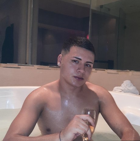 Irondick jr xxxモデル ギャラリー